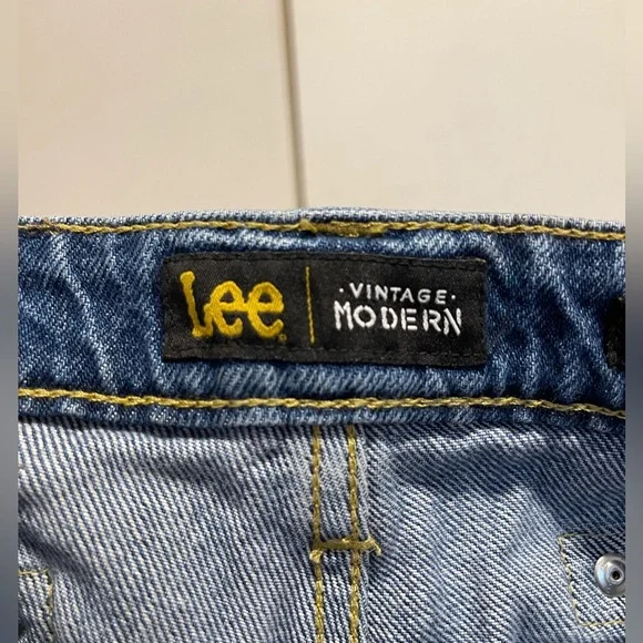 LEE HIGH RISE JEANS - Picture 2 of 3